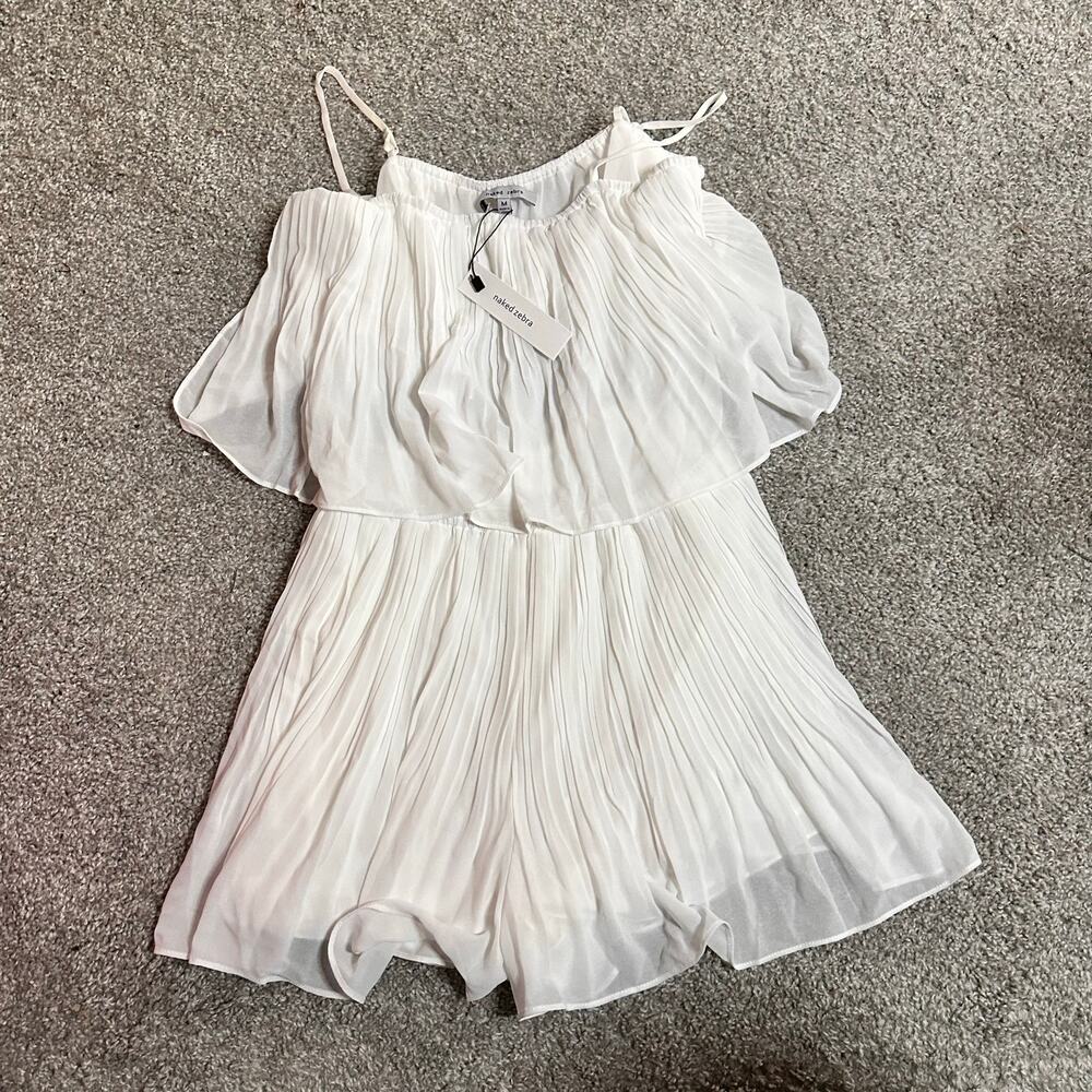 Naked Zebra White Pleated Romper Flowy New with Tags Size Medium